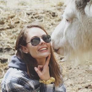 Meet your Posher, Tiffany